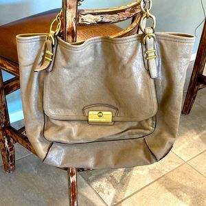 Large Coach Tote bag purse